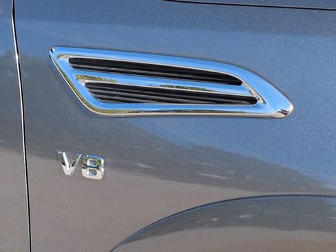 Used 2022 Nissan Armada SL image 12