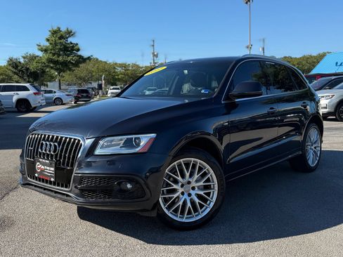 Used 2017 Audi Q5 2.0T Premium Plus w/ Technology Package AWD/4WD image 2