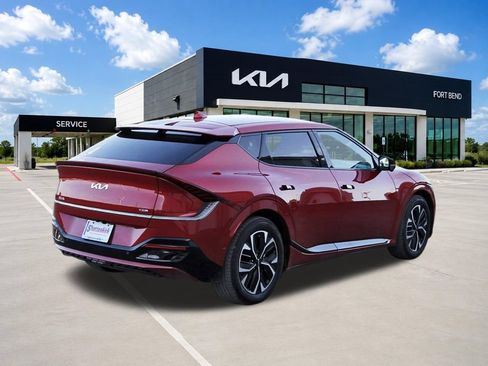 Used 2024 Kia EV6 GT-Line RWD image 5