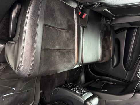 Used 2018 Jeep Grand Cherokee Altitude image 22