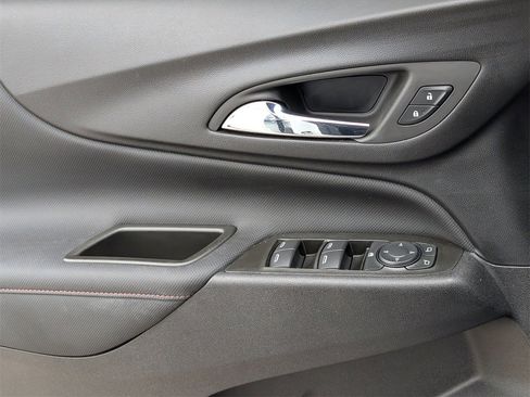 Used 2023 Chevrolet Equinox RS w/ RS Leather Package image 26