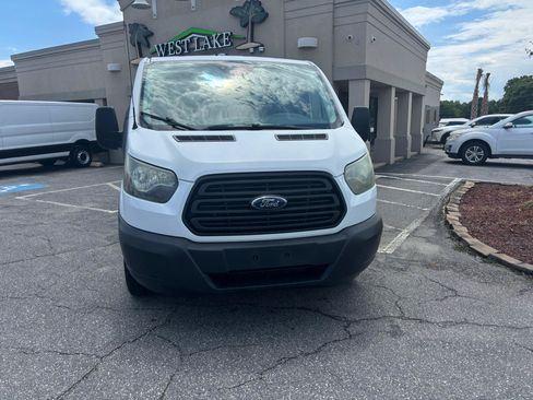Used 2016 Ford Transit 150 130 Low Roof RWD image 5