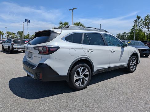 Used 2020 Subaru Outback Limited w/ Popular Package #2 AWD/4WD image 4