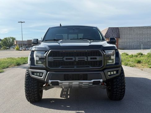 Used 2019 Ford F150 Raptor w/ Equipment Group 802A Luxury AWD/4WD image 7