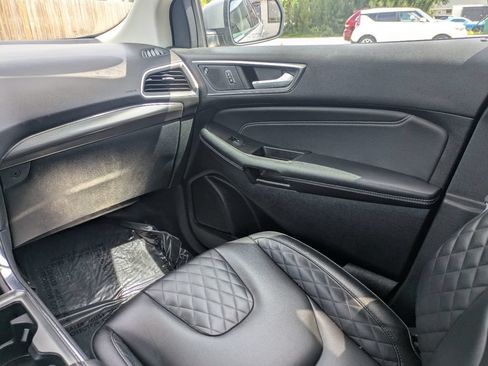 Used 2024 Ford Edge Titanium AWD/4WD image 17