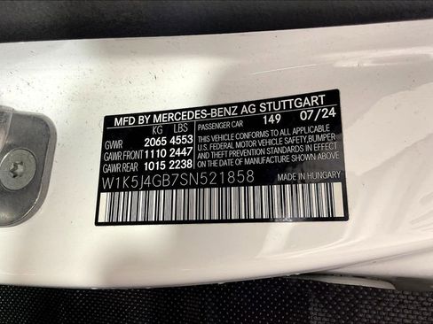 Used 2025 Mercedes-Benz CLA 250 image 33