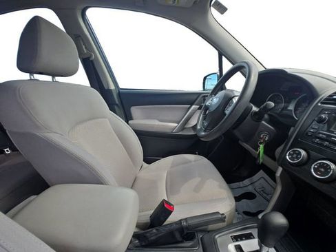 Used 2014 Subaru Forester 2.5i Premium w/ Popular Package #1 AWD/4WD image 16