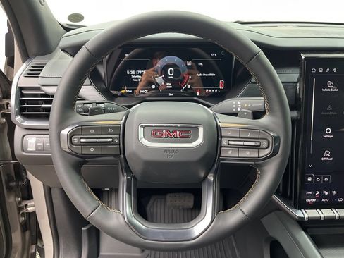 New 2026 GMC Acadia AT4 w/ Luxury Package AWD/4WD image 15