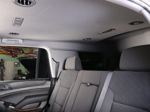 Used 2020 Chevrolet Tahoe LS image 29