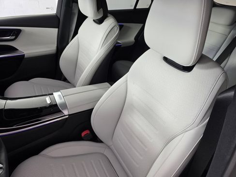 New 2026 Mercedes-Benz GLC 300 4MATIC image 8