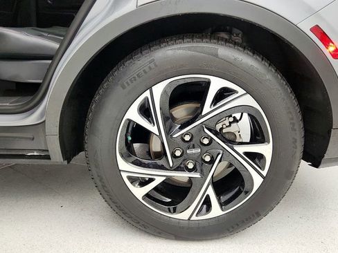 Used 2024 Lincoln Nautilus Premier w/ Equipment Group 102A image 9