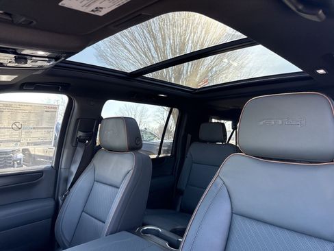 New 2026 GMC Yukon XL AT4 image 21