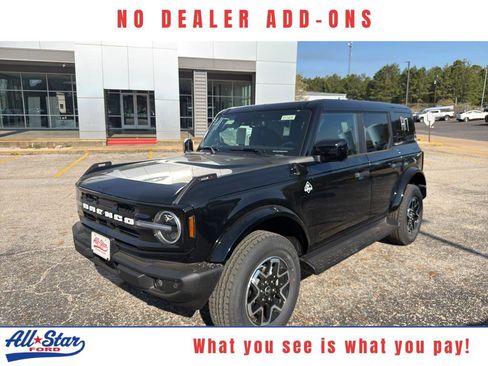 New 2026 Ford Bronco Outer Banks AWD/4WD image 1