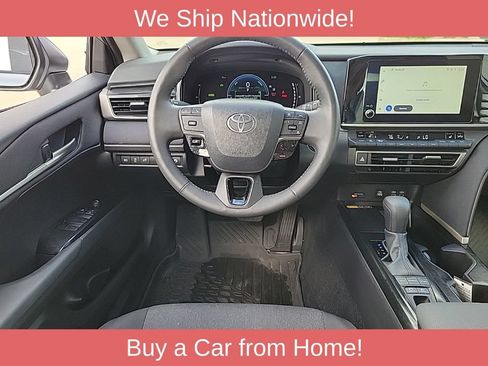 Used 2025 Toyota Camry LE w/ Convenience Package FWD image 12