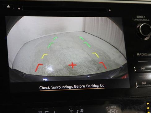 Used 2019 Subaru Outback 2.5i Premium image 12