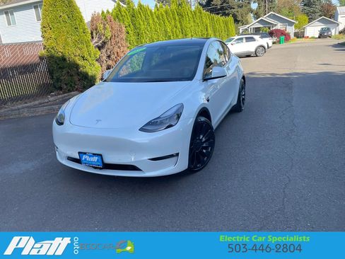 Used 2022 Tesla Model Y Performance image 2