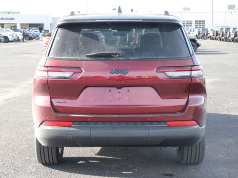 New 2025 Jeep Grand Cherokee L Limited image 35