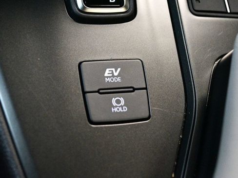 Used 2025 Lexus UX 300h AWD w/ Cold Area Package image 67