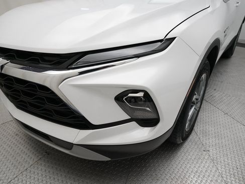 Certified 2024 Chevrolet Blazer LT w/ Convenience Package image 23