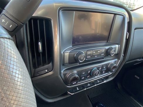 Used 2018 Chevrolet Silverado 1500 LT w/ All Star Edition image 10