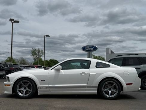 Used 2007 Ford Mustang GT RWD image 45