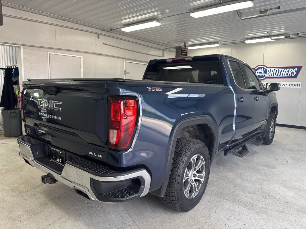 Used 2023 GMC Sierra 1500 SLE AWD/4WD image 5