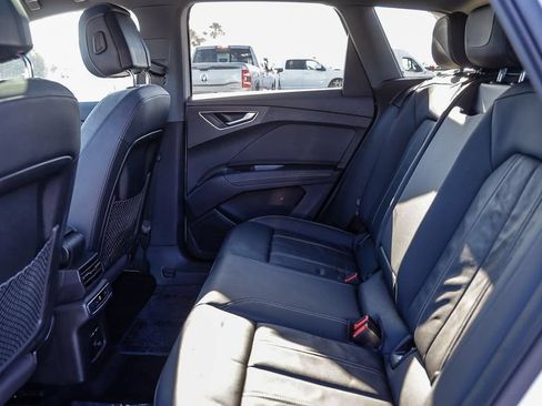 Used 2023 Audi Q4 e-tron Prestige AWD/4WD image 23