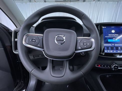 New 2026 Volvo XC40 B5 Plus w/ Protection Package Premier image 8