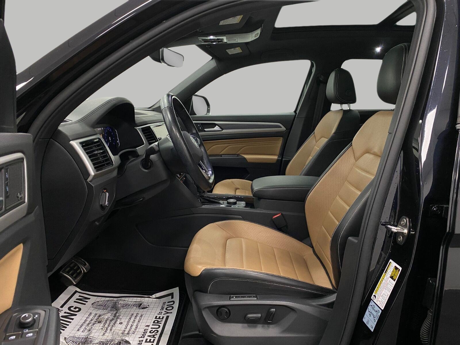 Used 2021 Volkswagen Atlas Cross Sport SEL Premium R-Line AWD/4WD image 30