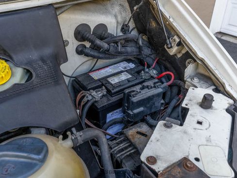 Used 2003 Volkswagen Eurovan MV image 23