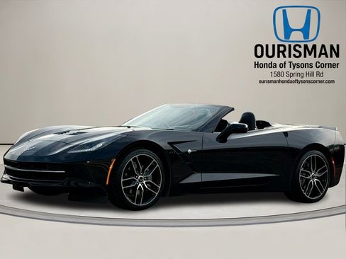 Used 2017 Chevrolet Corvette Stingray Convertible w/ 1LT image 2