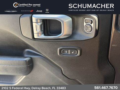 Certified 2022 Jeep Wrangler Unlimited Sport AWD/4WD image 21