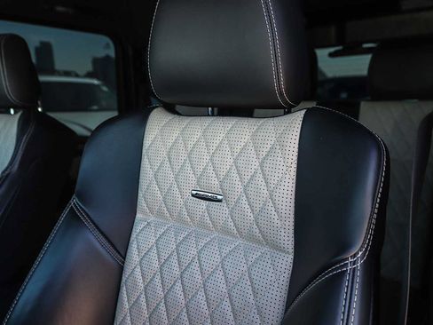 Used 2017 Mercedes-Benz G 63 AMG 4MATIC image 32