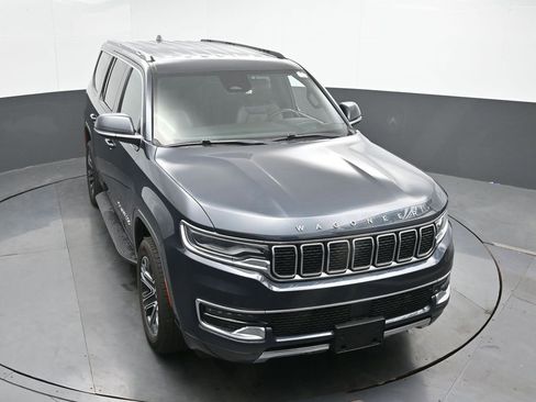 Used 2022 Jeep Wagoneer Series III image 42