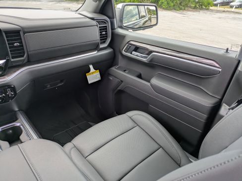 New 2026 Chevrolet Silverado 1500 LTZ w/ Technology Package RWD image 14