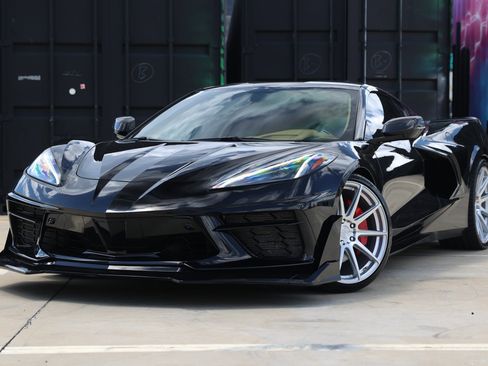 Used 2020 Chevrolet Corvette Stingray Premium Cpe w/ 3LT Preferred Equipment Group RWD image 1