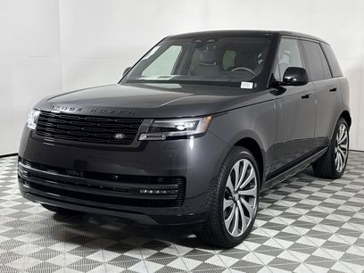 New 2025 Land Rover Range Rover SE