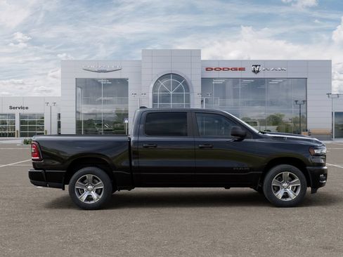 New 2026 RAM 1500 Express RWD image 22