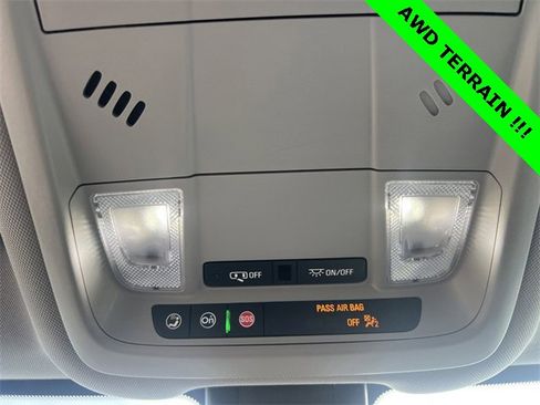 Used 2023 GMC Terrain SLE w/ Driver Convenience Package image 20