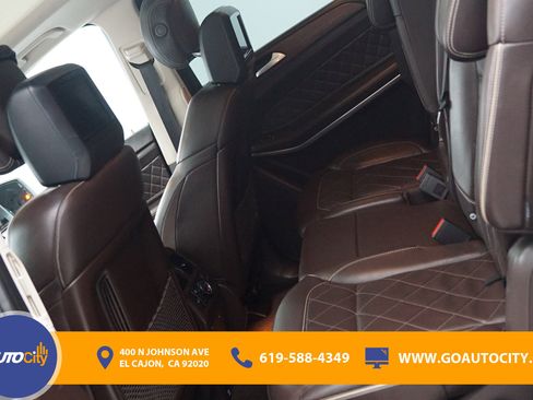 Used 2017 Mercedes-Benz GLS 550 4MATIC image 14
