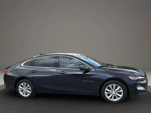 Used 2023 Chevrolet Malibu LT FWD image 15