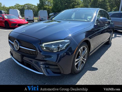 Used 2021 Mercedes-Benz E 350 4MATIC Sedan image 4