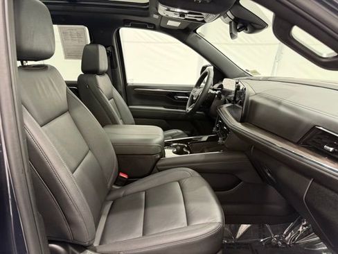 Used 2025 Chevrolet Tahoe Z71 image 22