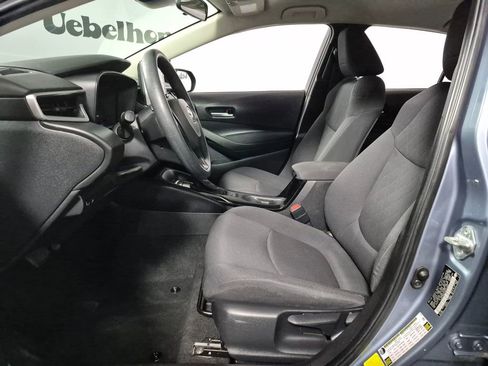 Used 2021 Toyota Corolla LE FWD image 9
