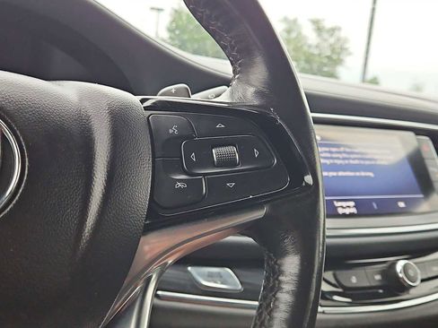 Certified 2024 Buick Enclave Premium FWD image 39