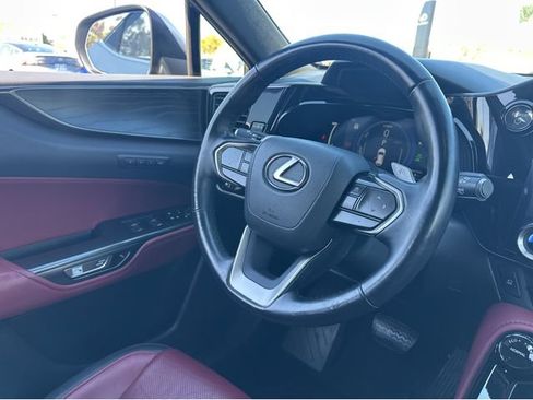 Used 2024 Lexus NX 450h+ AWD w/ Vision Package image 8