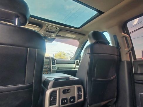 Used 2019 Ford F350 Lariat w/ Lariat Ultimate Package image 27