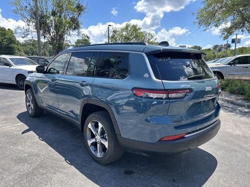 New 2026 Jeep Grand Cherokee L Limited w/ Luxury Tech Group II RWD image 5