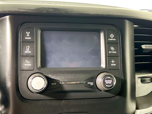Used 2020 RAM 1500 Big Horn RWD image 28