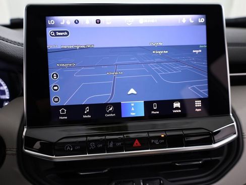 New 2026 Jeep Compass Limited w/ Sun, Sound & Navigation Group image 29